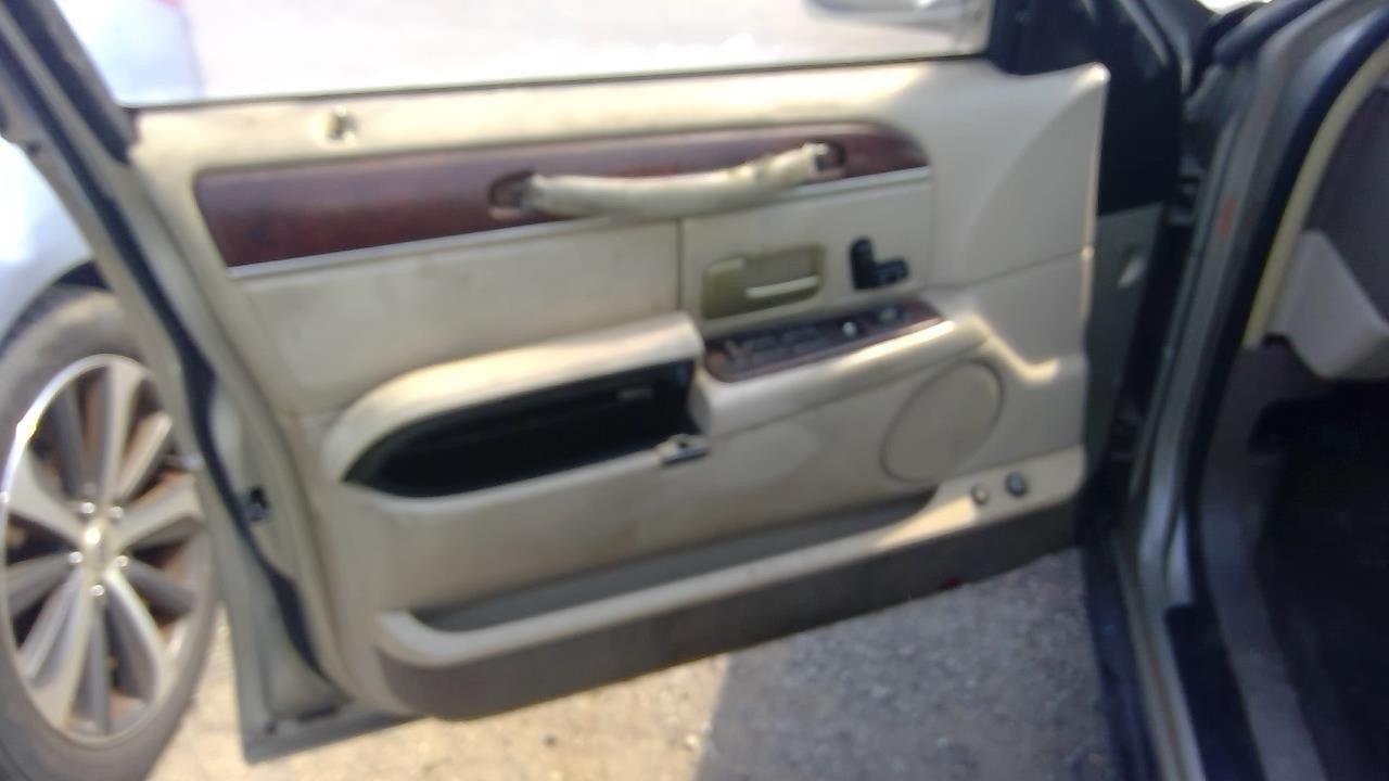 https://f005.backblazeb2.com/file/img-partshotlines-com/Inventory/EX396/Vehicle/14607_13.jpg