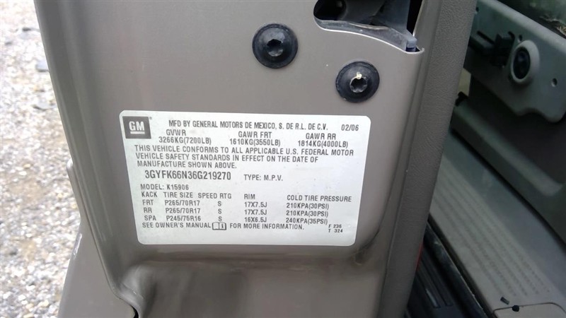 https://f005.backblazeb2.com/file/img-partshotlines-com/Inventory/EX396/Vehicle/14618_10.jpg