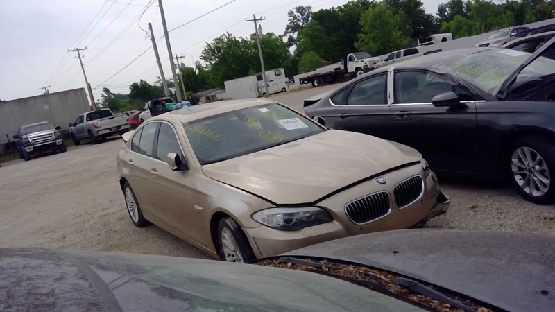 https://f005.backblazeb2.com/file/img-partshotlines-com/Inventory/EX396/Vehicle/14659_04.jpg