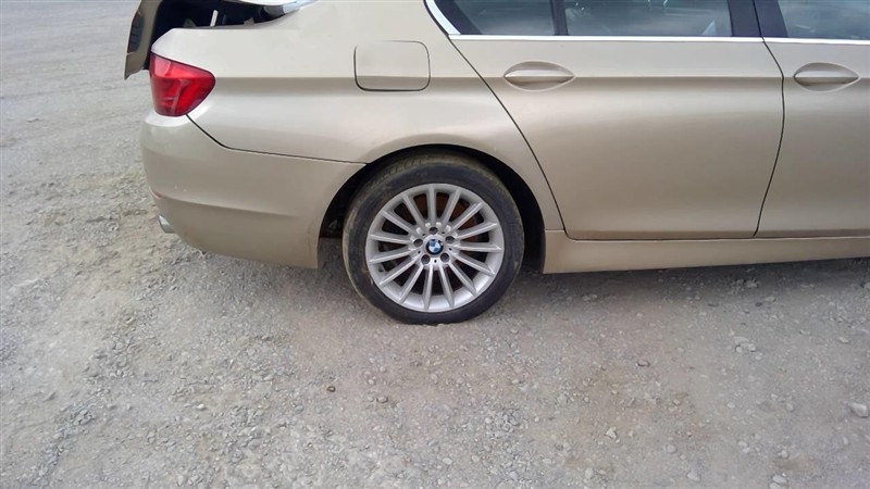 https://f005.backblazeb2.com/file/img-partshotlines-com/Inventory/EX396/Vehicle/14659_09.jpg