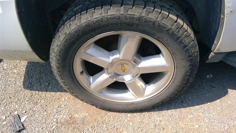 https://f005.backblazeb2.com/file/img-partshotlines-com/Inventory/EX396/Vehicle/14737_12.jpg