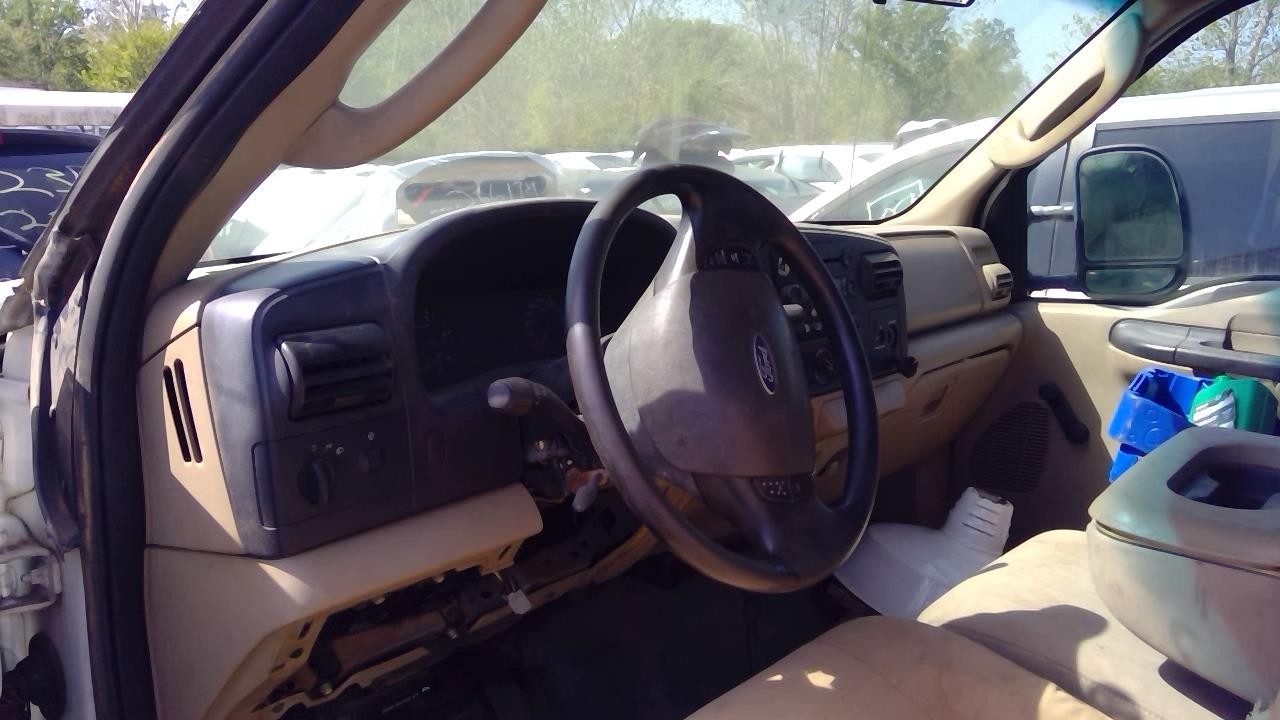 https://f005.backblazeb2.com/file/img-partshotlines-com/Inventory/EX396/Vehicle/14776_12.jpg