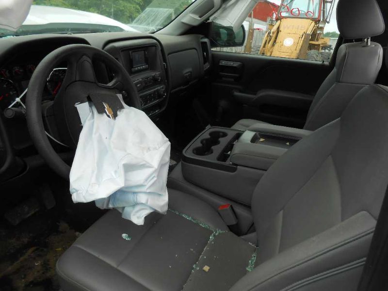 Vehicle/10490_09.jpg