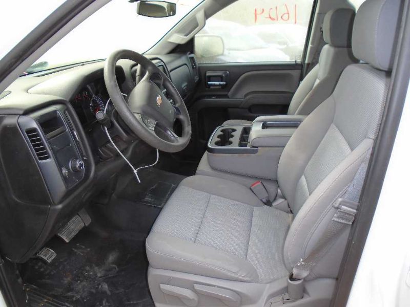 Vehicle/10682_10.jpg