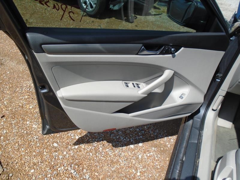 Vehicle/11223_11.jpg