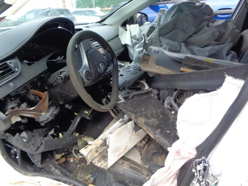 Vehicle/11997_05.jpg