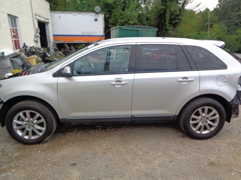 Vehicle/12097_02.jpg
