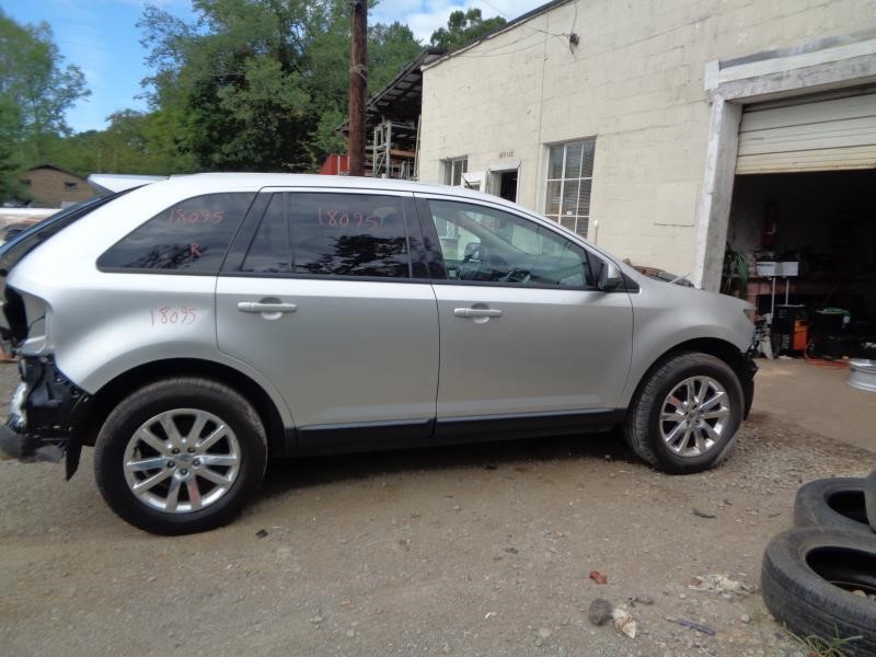 Vehicle/12097_07.jpg