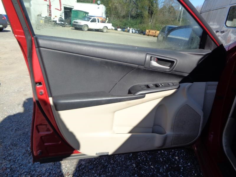 Vehicle/12256_08.jpg