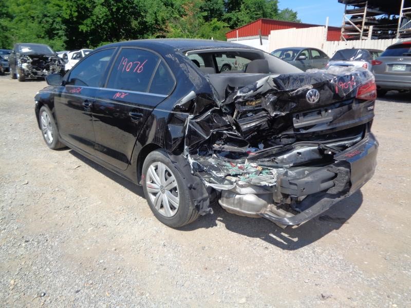 Vehicle/12585_04.jpg
