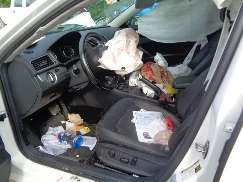 Vehicle/13075_10.jpg