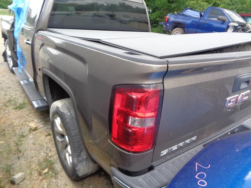 Vehicle/13123_03.jpg