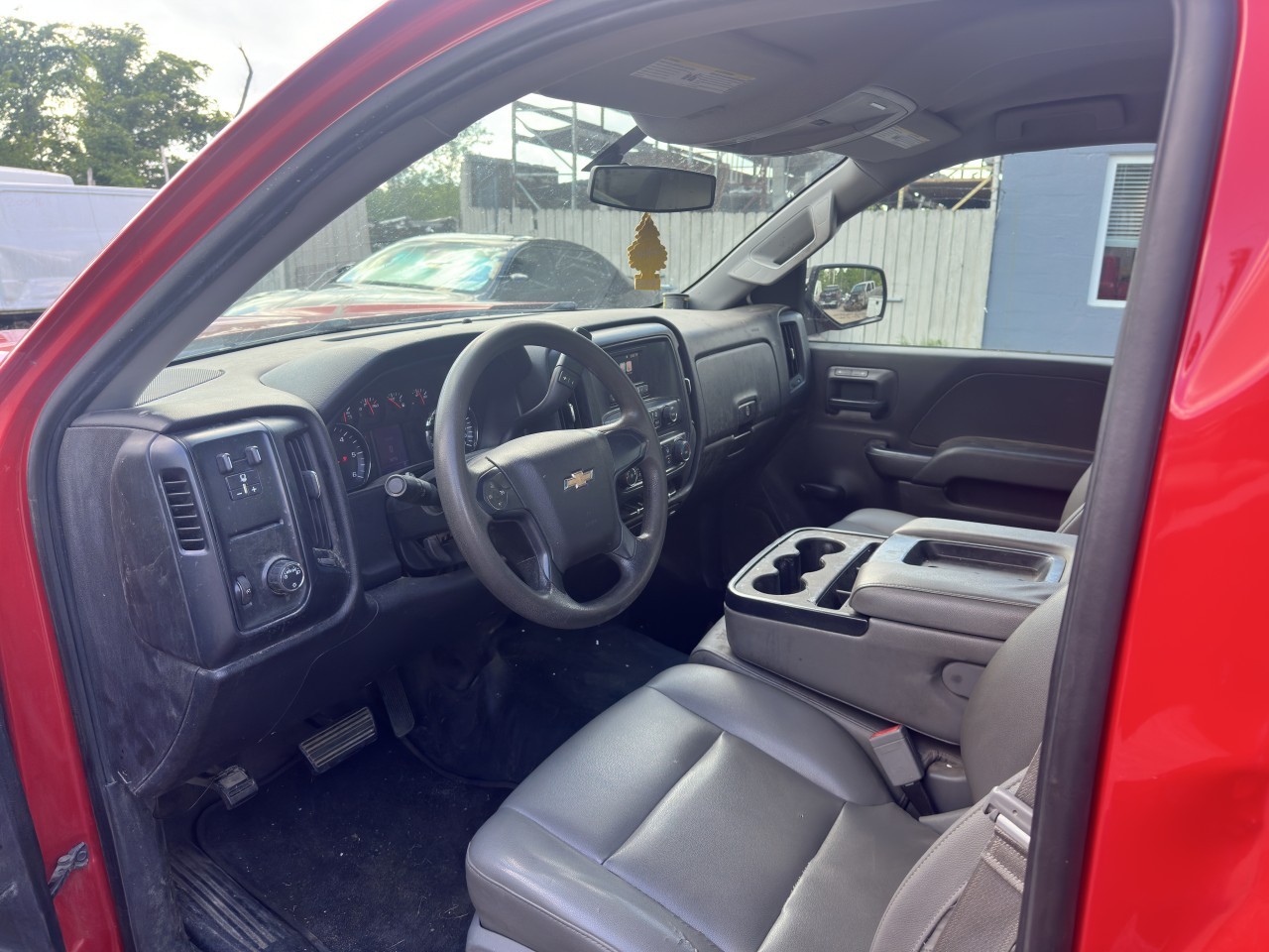 Vehicle/18718_11.jpg