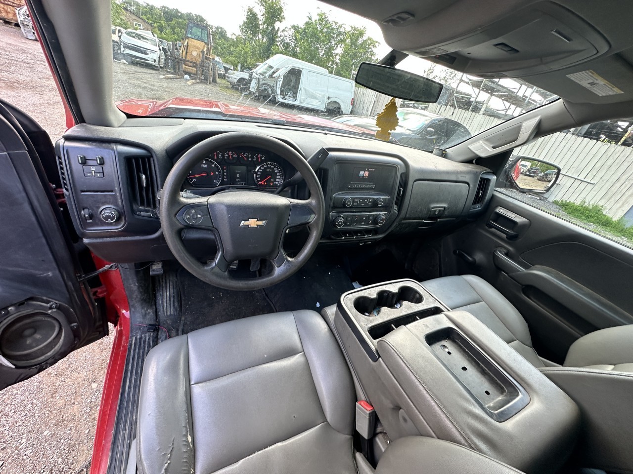 Vehicle/18718_12.jpg
