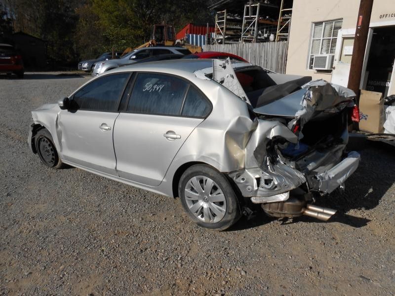 Vehicle/9488_04.jpg