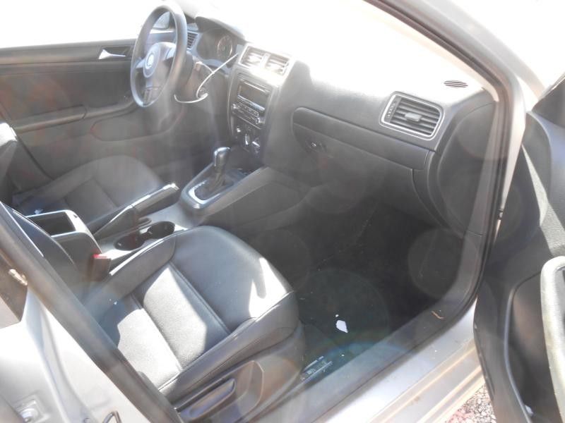 Vehicle/9488_09.jpg
