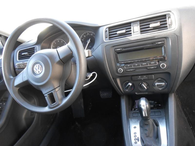 Vehicle/9488_10.jpg