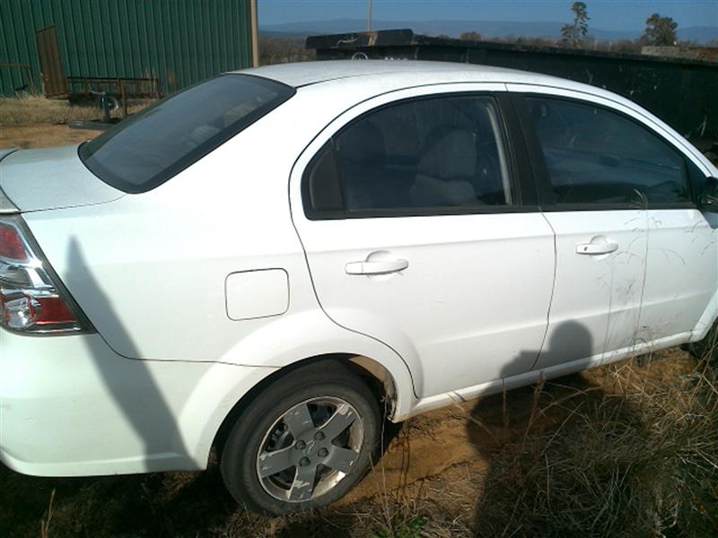 https://f005.backblazeb2.com/file/img-partshotlines-com/Inventory/EX40/Vehicle/13270_06.jpg