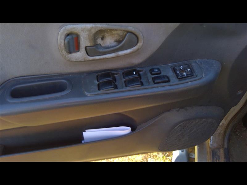 https://f005.backblazeb2.com/file/img-partshotlines-com/Inventory/EX40/Vehicle/15667_03.jpg