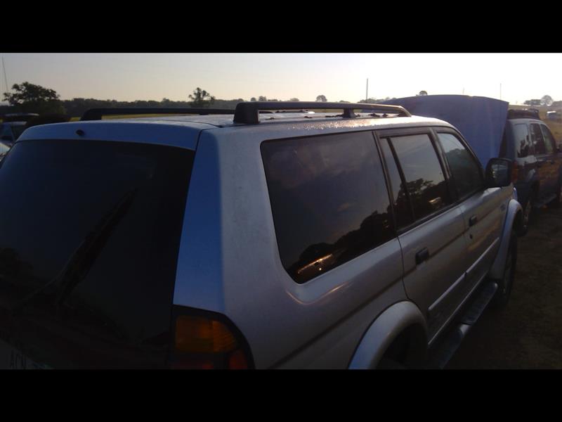 https://f005.backblazeb2.com/file/img-partshotlines-com/Inventory/EX40/Vehicle/15667_07.jpg