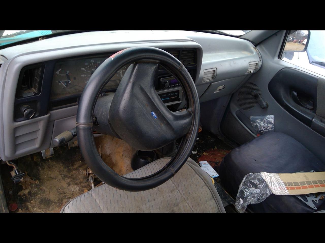 https://f005.backblazeb2.com/file/img-partshotlines-com/Inventory/EX40/Vehicle/15869_02.jpg