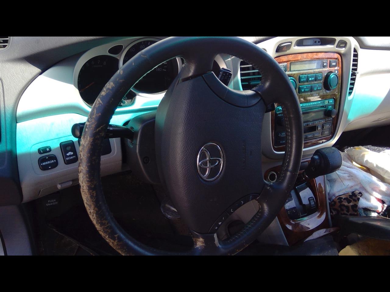 https://f005.backblazeb2.com/file/img-partshotlines-com/Inventory/EX40/Vehicle/15971_01.jpg