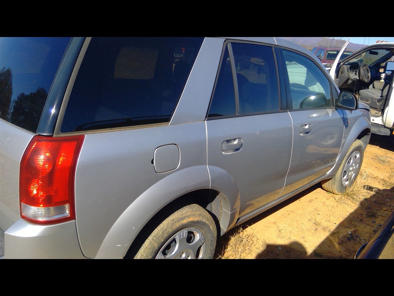 https://f005.backblazeb2.com/file/img-partshotlines-com/Inventory/EX40/Vehicle/16184_07.jpg
