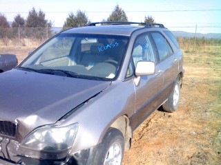 https://f005.backblazeb2.com/file/img-partshotlines-com/Inventory/EX40/Vehicle/4284_02.jpg