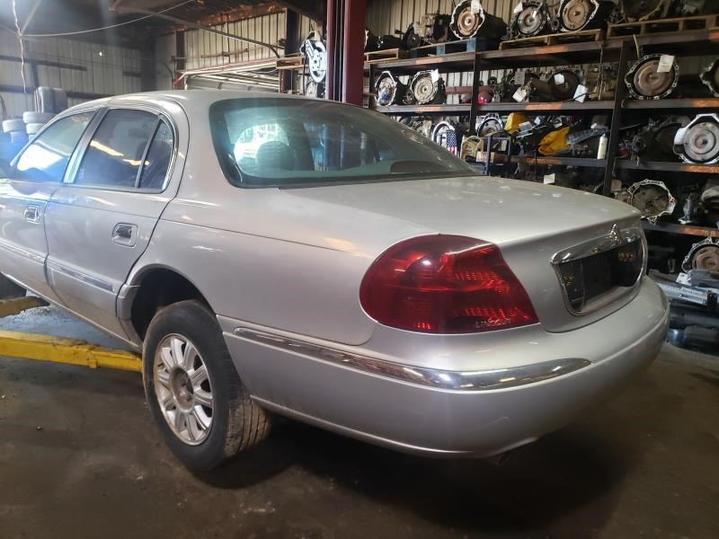 https://f005.backblazeb2.com/file/img-partshotlines-com/Inventory/EX402/Vehicle/29583_02.jpg