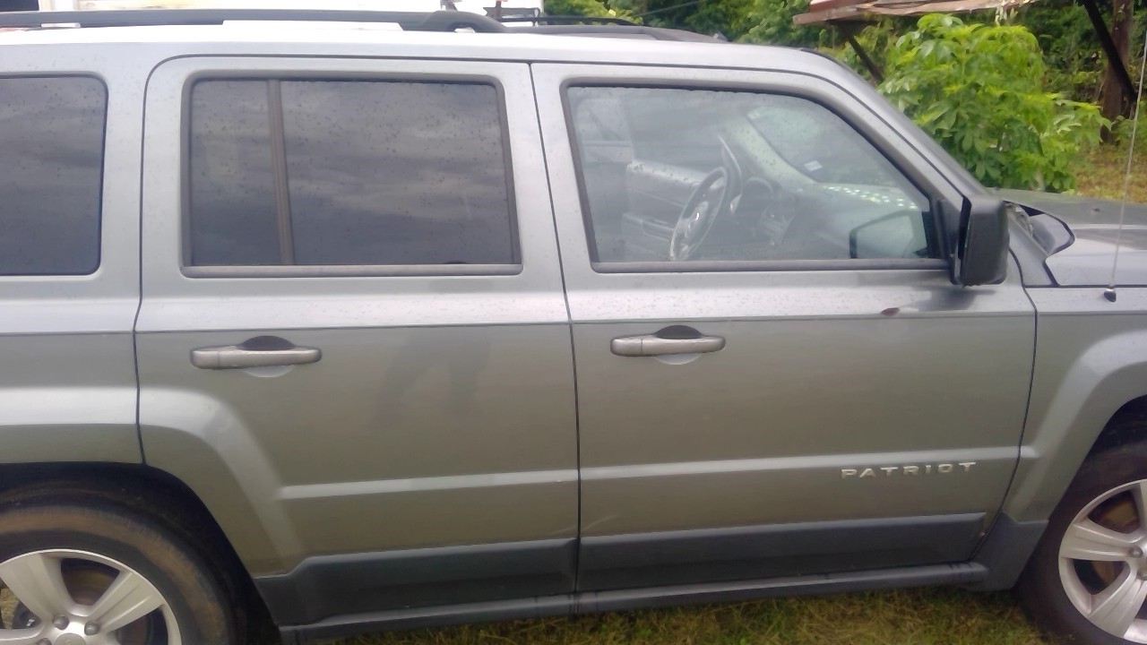https://f005.backblazeb2.com/file/img-partshotlines-com/Inventory/EX402/Vehicle/34064_04.jpg
