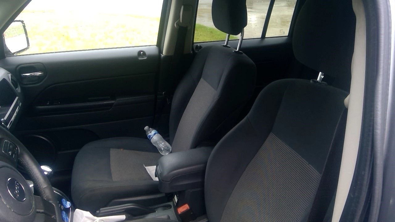 https://f005.backblazeb2.com/file/img-partshotlines-com/Inventory/EX402/Vehicle/34064_07.jpg