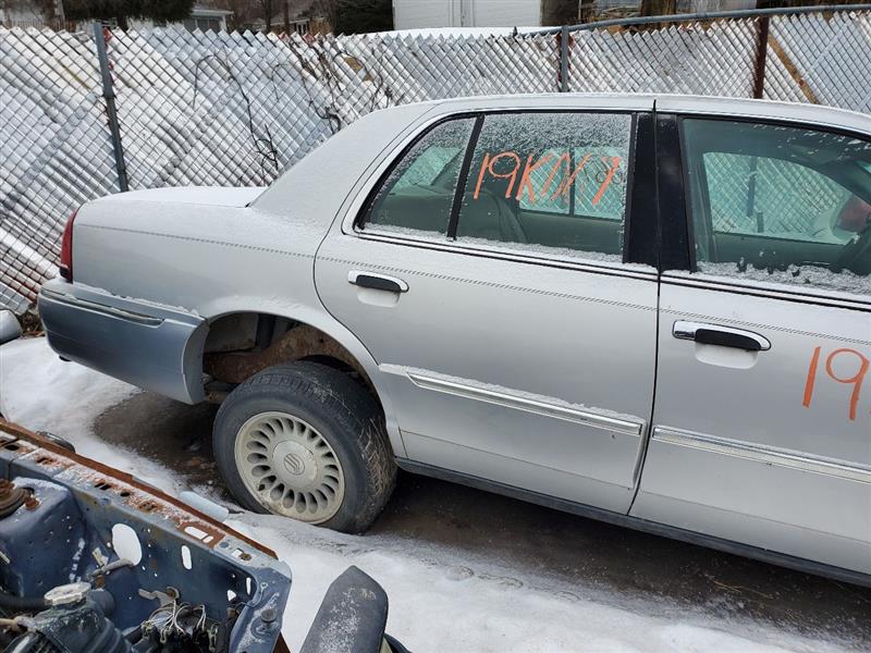 https://f005.backblazeb2.com/file/img-partshotlines-com/Inventory/EX423/Vehicle/10110_01.jpg