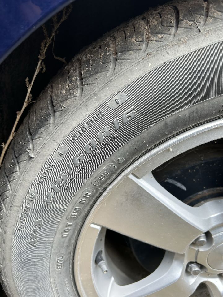 https://f005.backblazeb2.com/file/img-partshotlines-com/Inventory/EX423/Vehicle/11137_07.jpg
