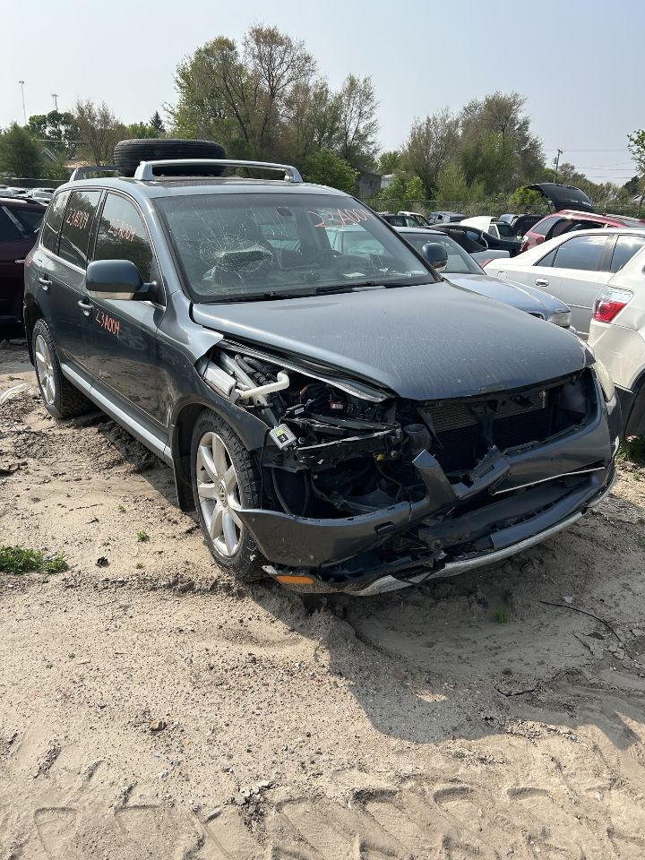 https://f005.backblazeb2.com/file/img-partshotlines-com/Inventory/EX423/Vehicle/13187_12.jpg