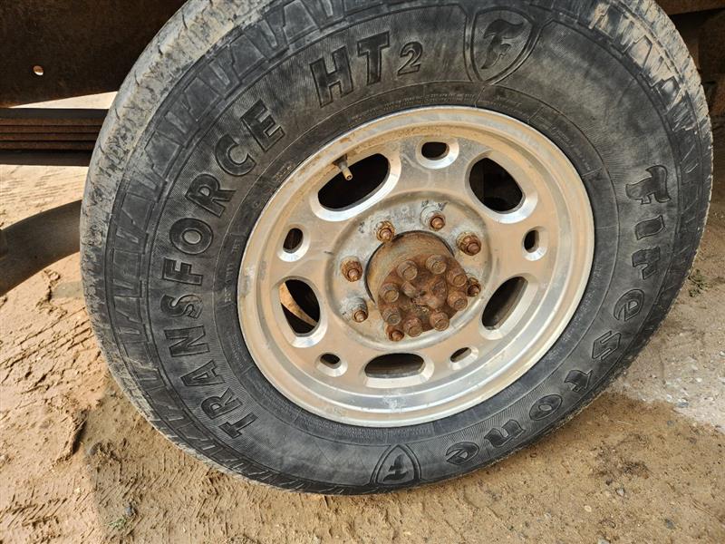 https://f005.backblazeb2.com/file/img-partshotlines-com/Inventory/EX423/Vehicle/13535_08.jpg