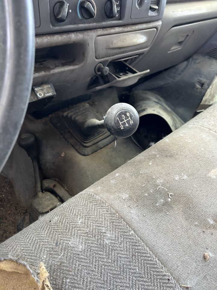 https://f005.backblazeb2.com/file/img-partshotlines-com/Inventory/EX423/Vehicle/13813_07.jpg
