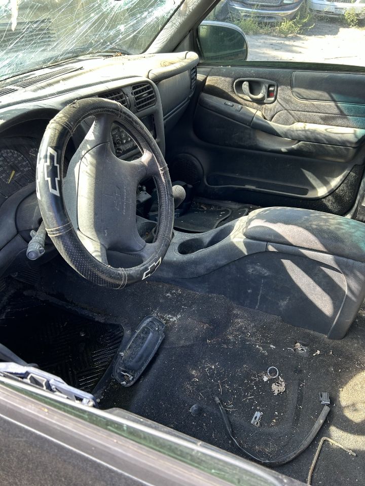 https://f005.backblazeb2.com/file/img-partshotlines-com/Inventory/EX423/Vehicle/13814_12.jpg
