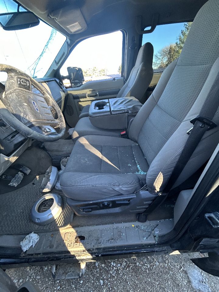 https://f005.backblazeb2.com/file/img-partshotlines-com/Inventory/EX423/Vehicle/14003_12.jpg