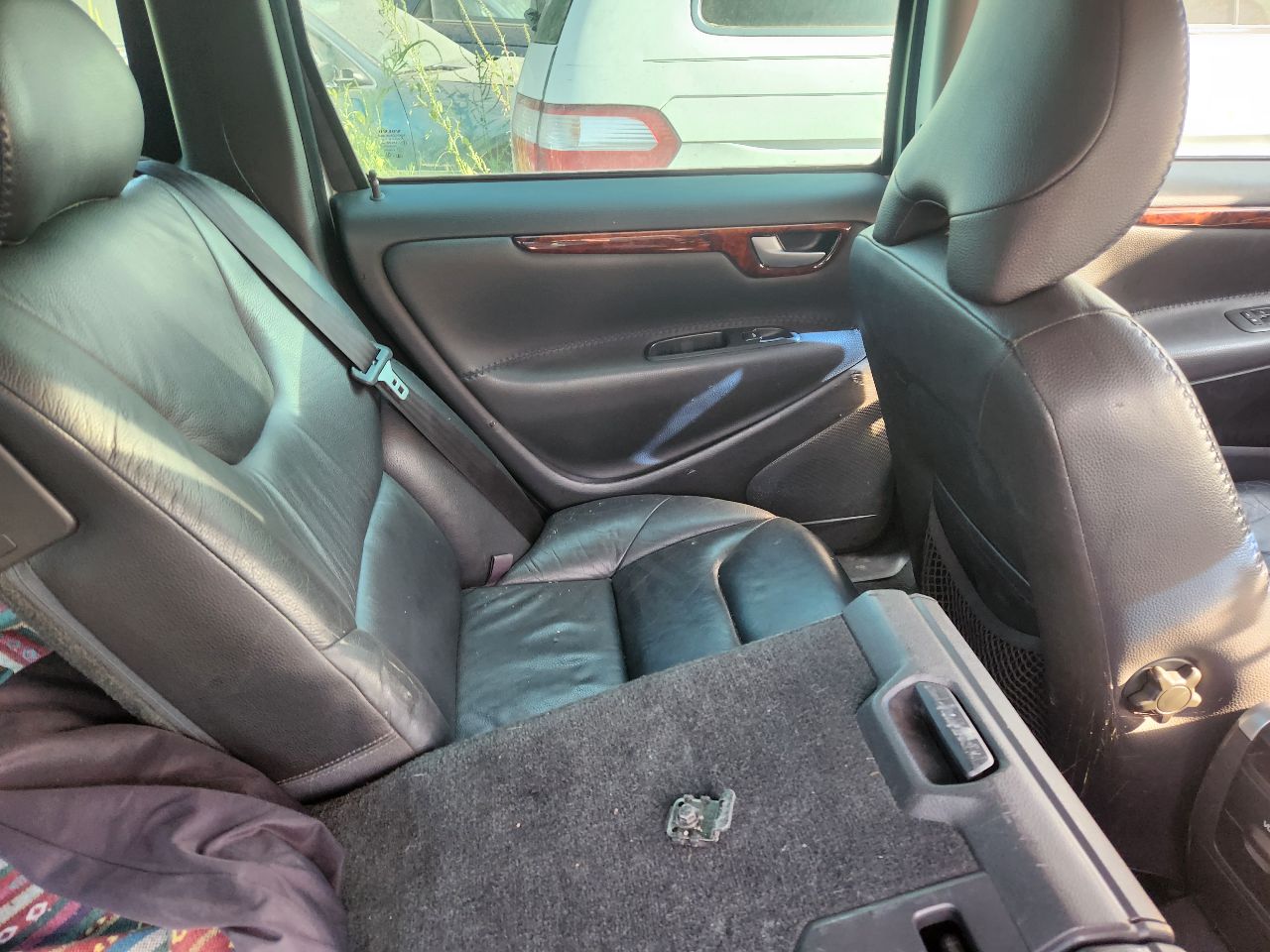 https://f005.backblazeb2.com/file/img-partshotlines-com/Inventory/EX423/Vehicle/14430_11.jpg