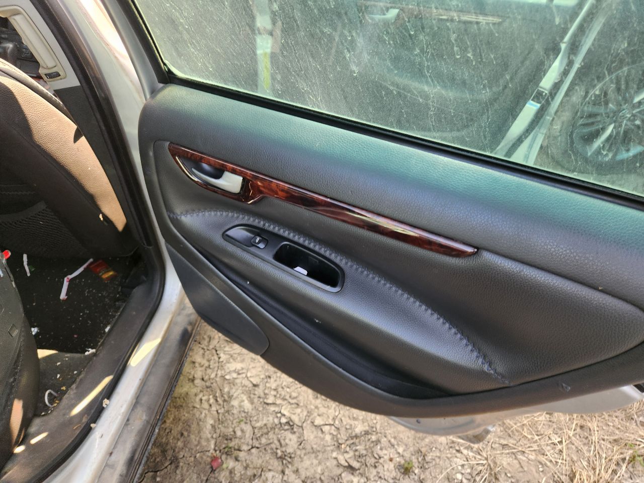 https://f005.backblazeb2.com/file/img-partshotlines-com/Inventory/EX423/Vehicle/14430_12.jpg