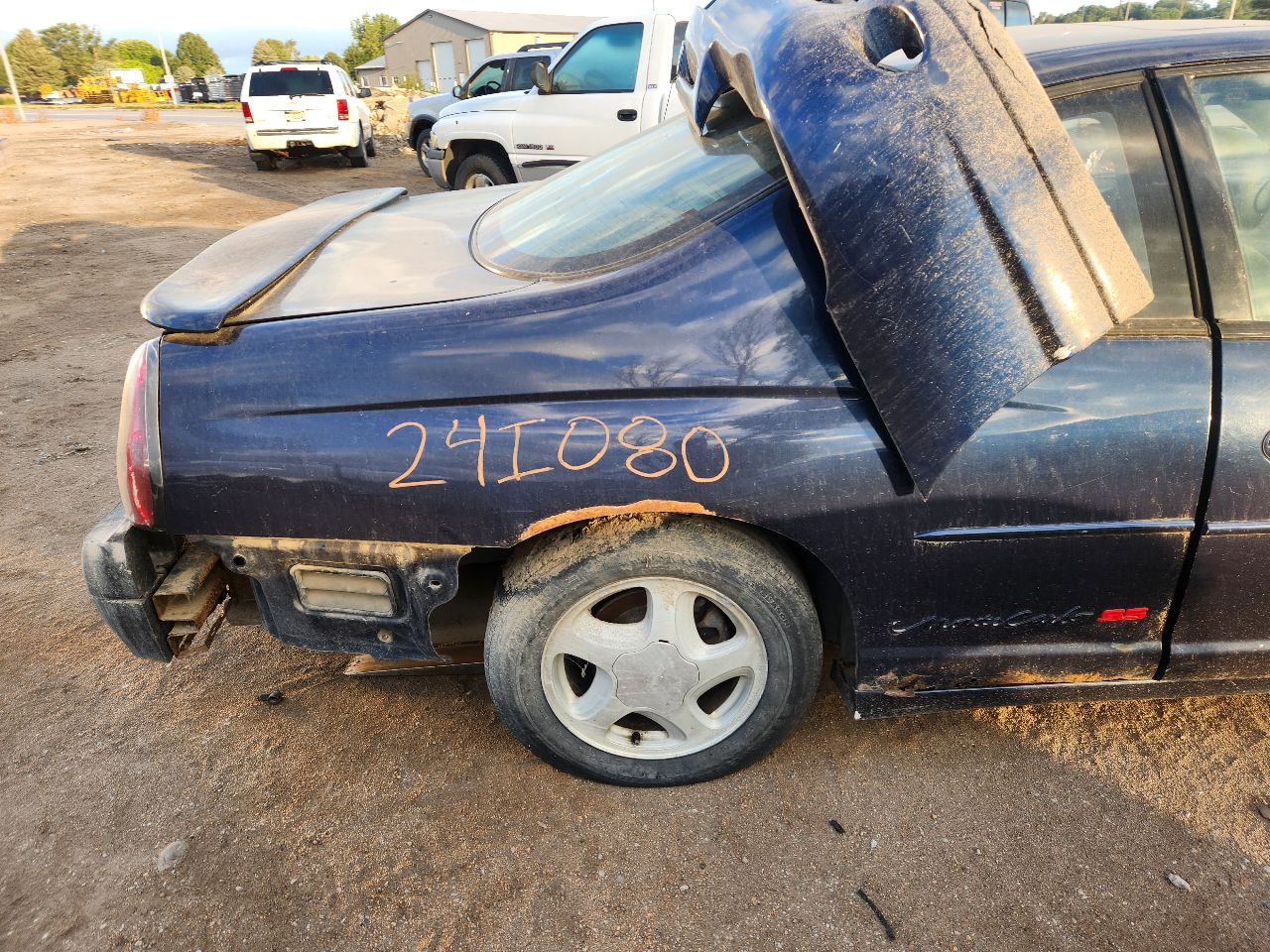 https://f005.backblazeb2.com/file/img-partshotlines-com/Inventory/EX423/Vehicle/14589_09.jpg