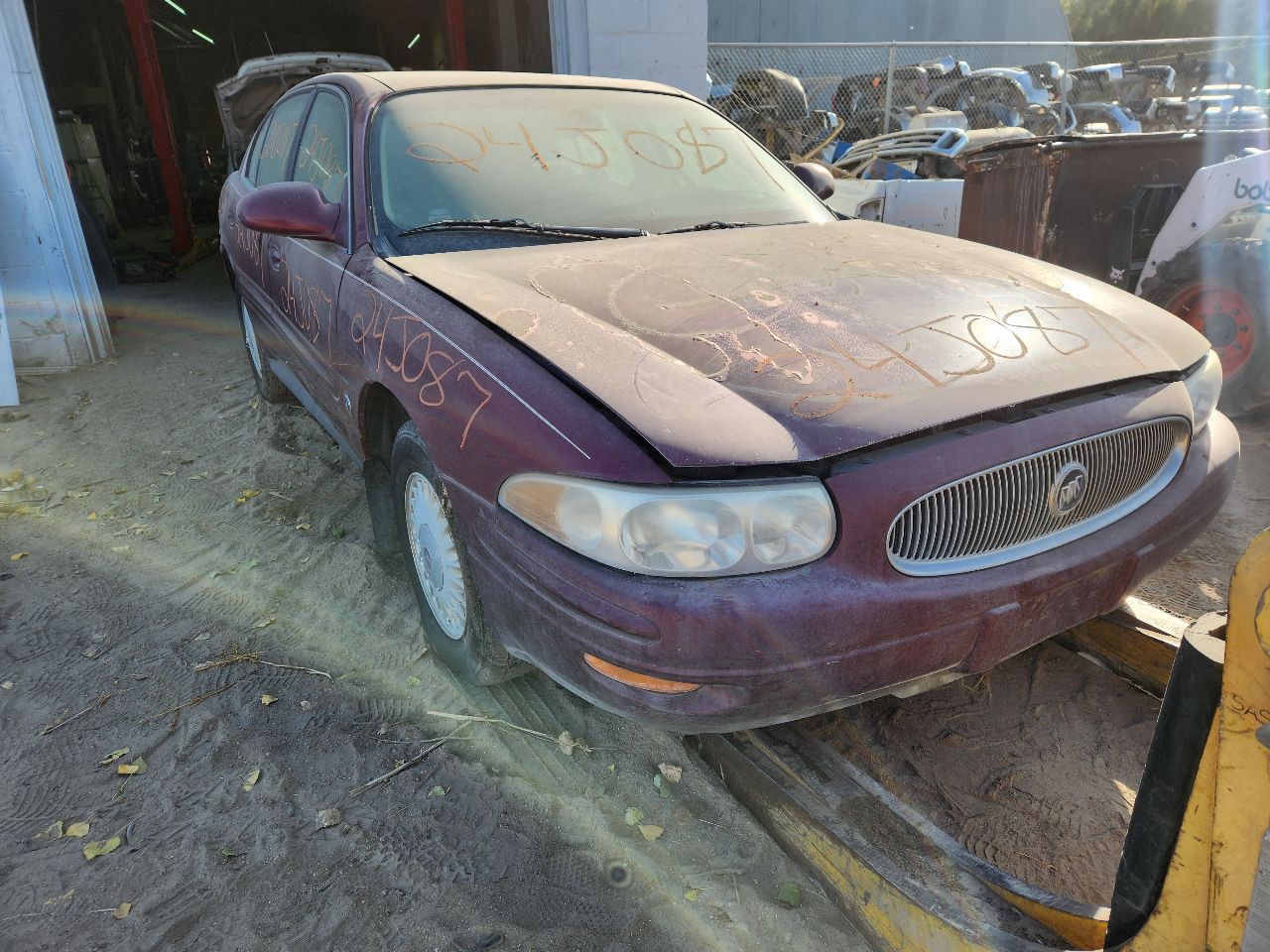 https://f005.backblazeb2.com/file/img-partshotlines-com/Inventory/EX423/Vehicle/14645_05.jpg