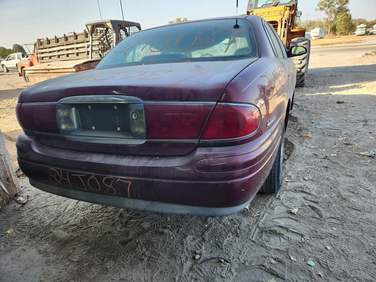 https://f005.backblazeb2.com/file/img-partshotlines-com/Inventory/EX423/Vehicle/14645_11.jpg
