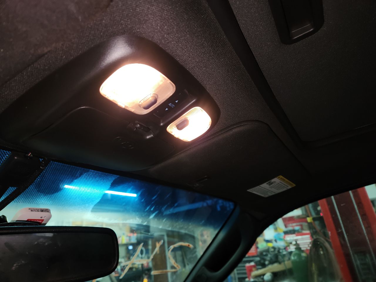https://f005.backblazeb2.com/file/img-partshotlines-com/Inventory/EX423/Vehicle/14694_11.jpg