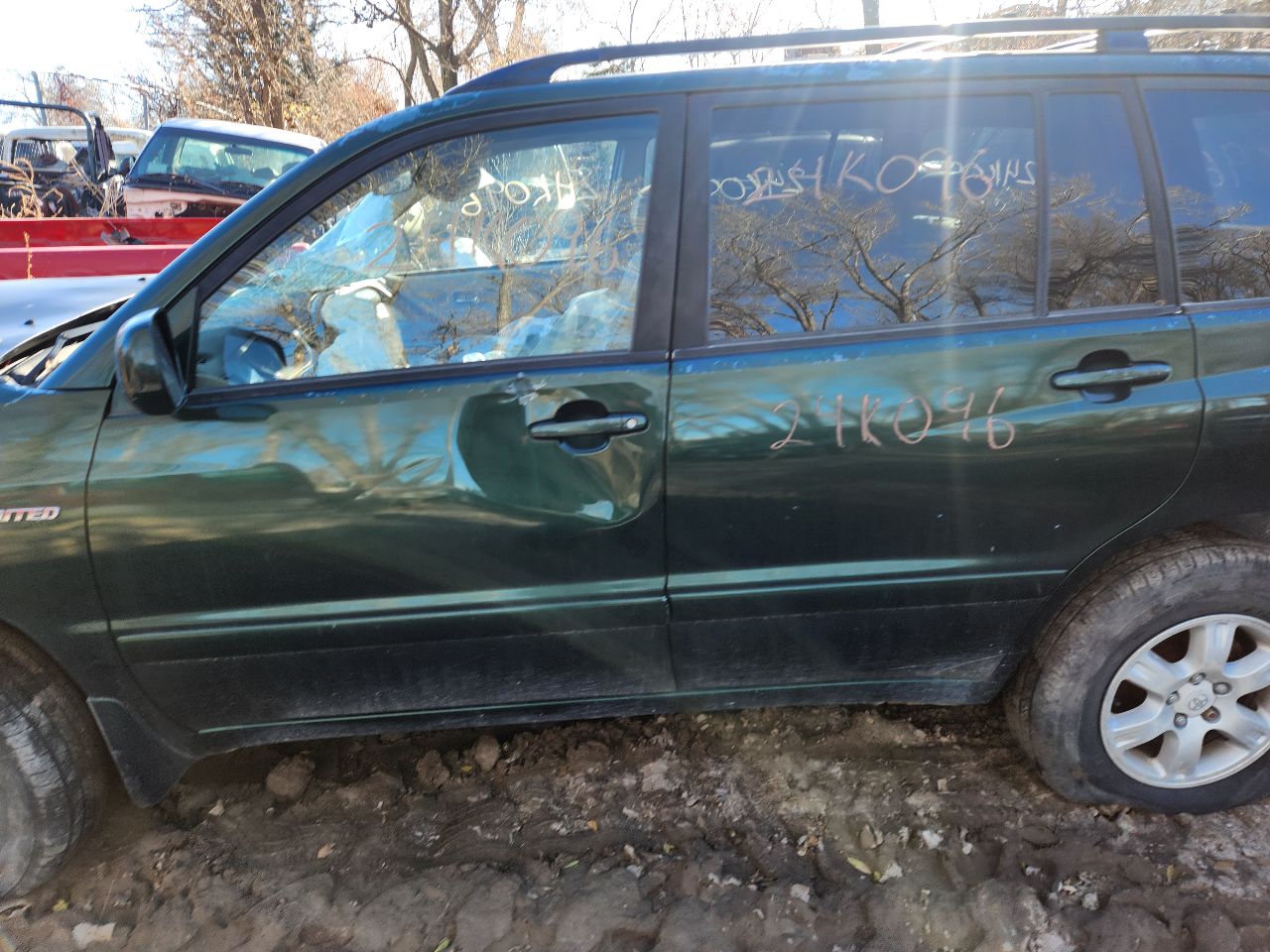 https://f005.backblazeb2.com/file/img-partshotlines-com/Inventory/EX423/Vehicle/14714_04.jpg