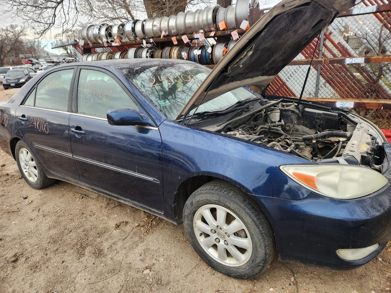https://f005.backblazeb2.com/file/img-partshotlines-com/Inventory/EX423/Vehicle/14727_04.jpg