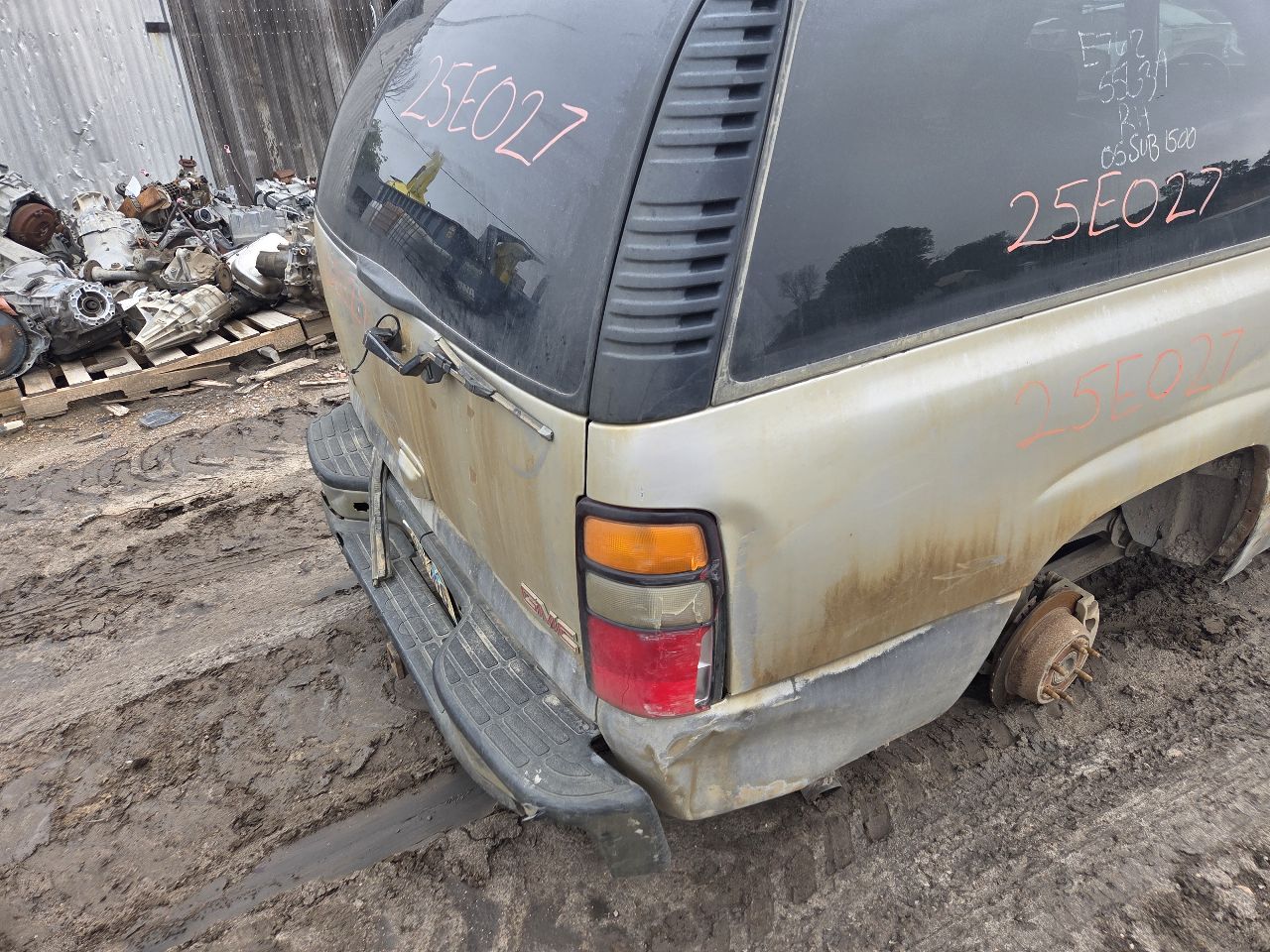 https://f005.backblazeb2.com/file/img-partshotlines-com/Inventory/EX423/Vehicle/15123_08.jpg