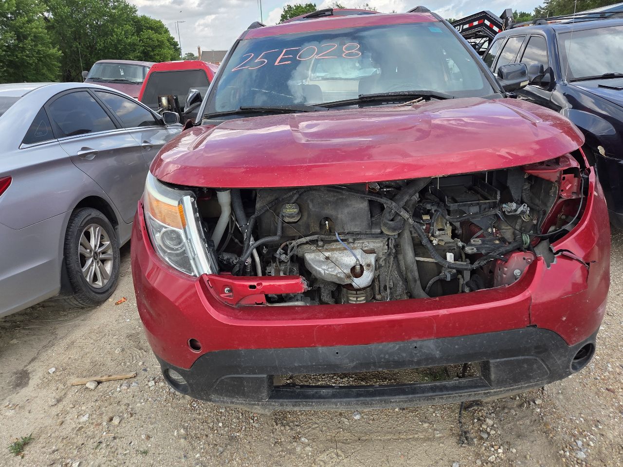 https://f005.backblazeb2.com/file/img-partshotlines-com/Inventory/EX423/Vehicle/15124_04.jpg
