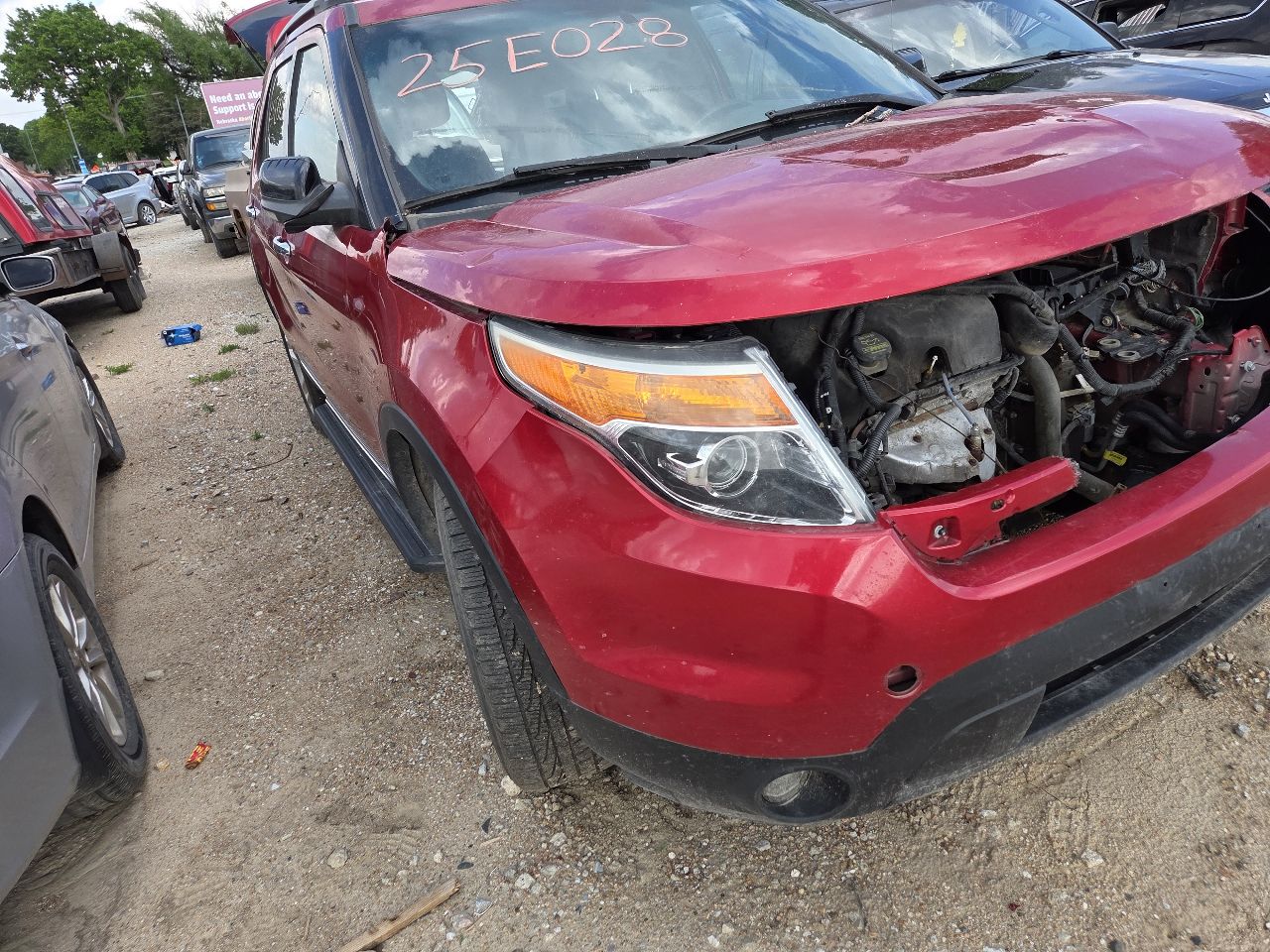 https://f005.backblazeb2.com/file/img-partshotlines-com/Inventory/EX423/Vehicle/15124_05.jpg
