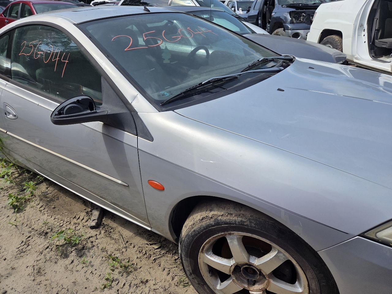 https://f005.backblazeb2.com/file/img-partshotlines-com/Inventory/EX423/Vehicle/15245_09.jpg